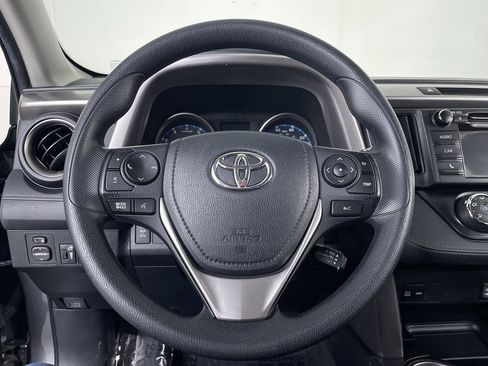 Used 2018 Toyota RAV4 LE w/ All Weather Liner Package image 13