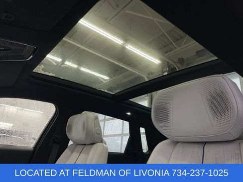 Used 2024 Cadillac Lyriq Luxury image 18