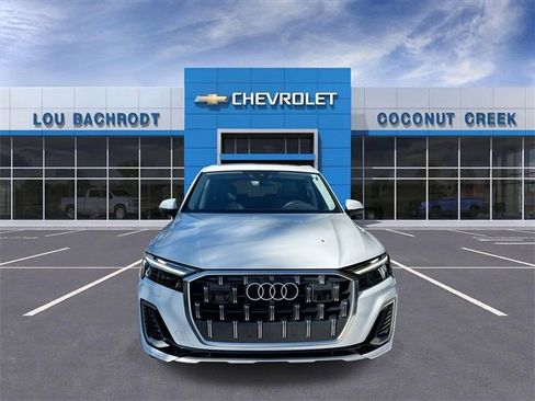 Used 2025 Audi Q7 3.0T Premium Plus image 3