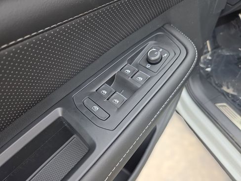 New 2026 Volkswagen Atlas SEL Premium R-Line image 13