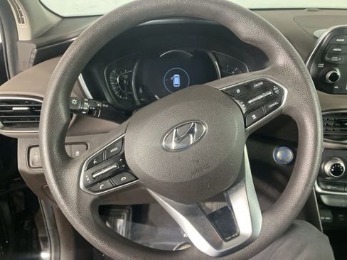 Used 2019 Hyundai Santa Fe SEL image 11