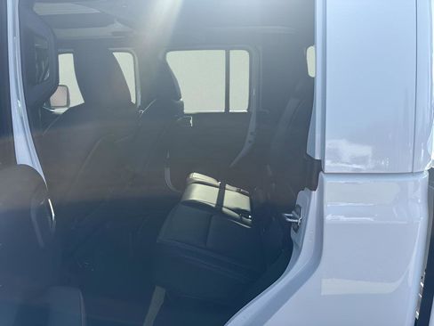 New 2026 Jeep Gladiator Sport AWD/4WD image 25