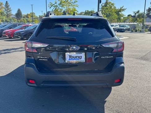 New 2025 Subaru Outback Premium image 4