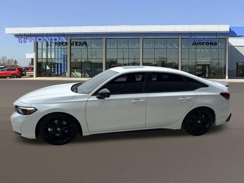 Used 2026 Honda Civic Si image 2