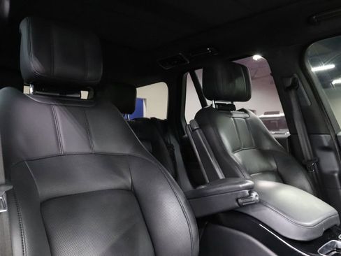 Used 2019 Land Rover Range Rover Supercharged image 32