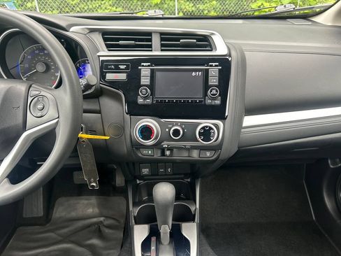 Used 2016 Honda Fit LX image 23