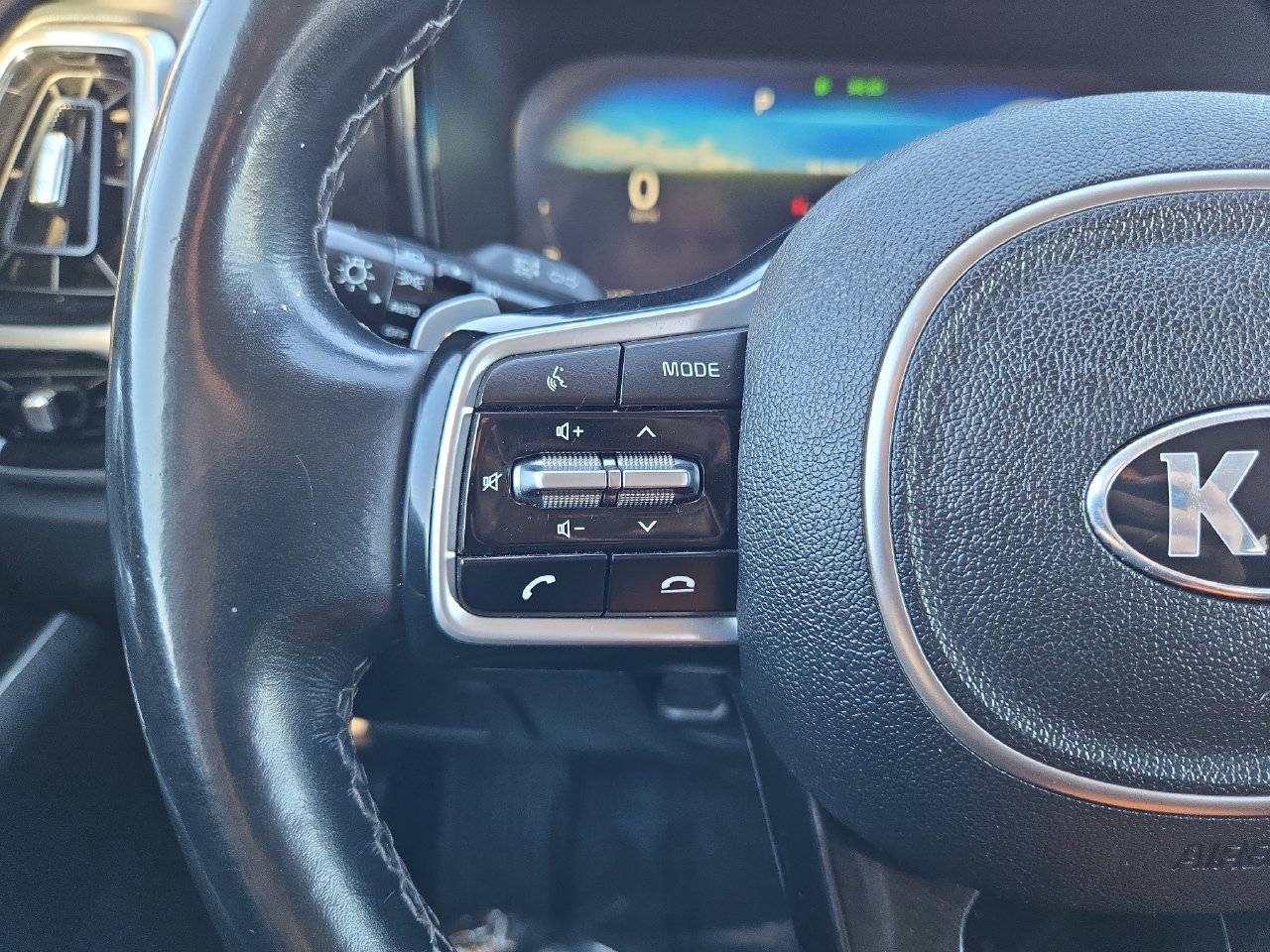 Used 2021 Kia Sorento SX FWD image 17