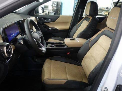 New 2026 Chevrolet Equinox ACTIV w/ Convenience Package III image 10