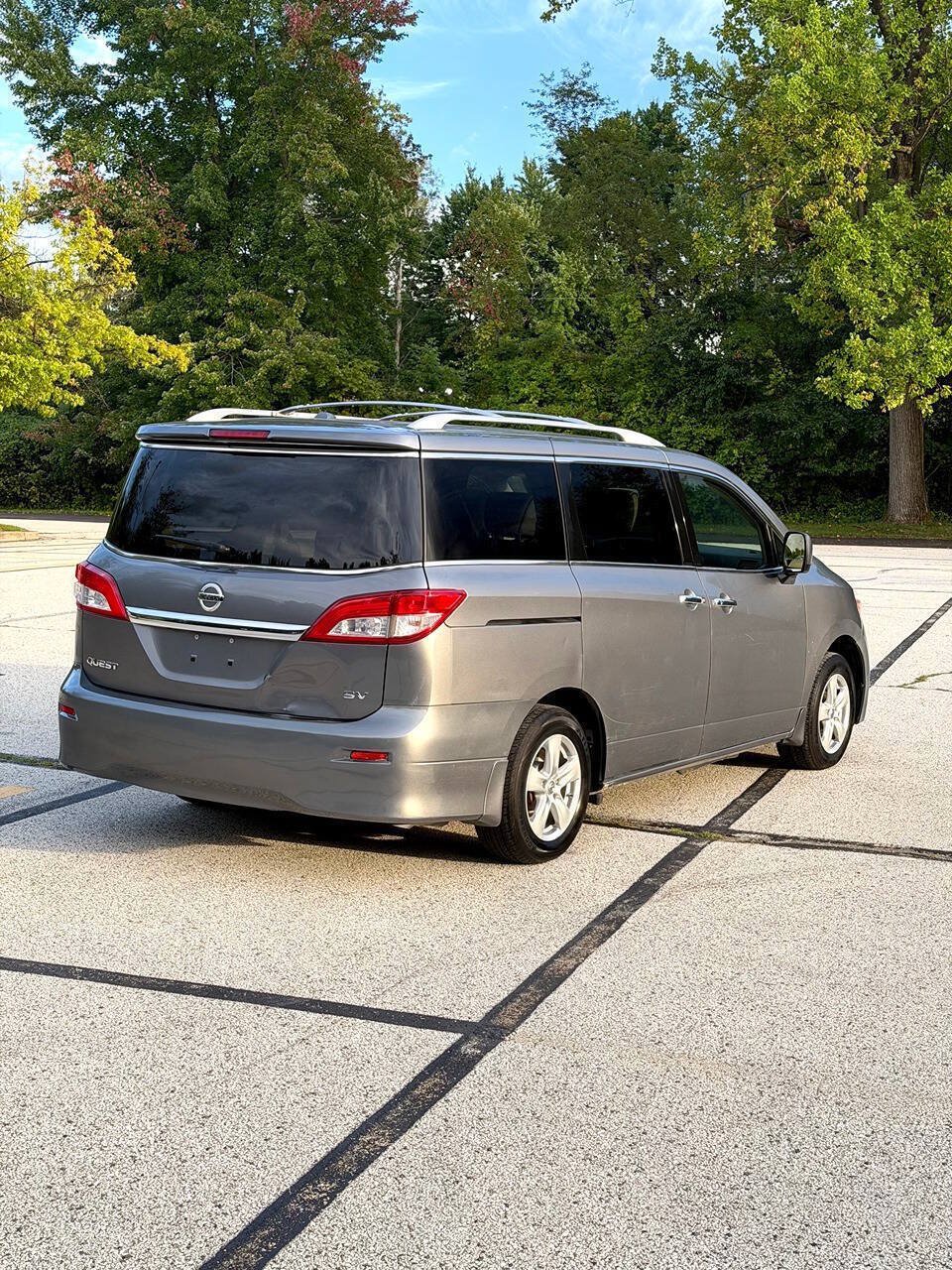 Used 2015 Nissan Quest SV w/ Leather Package FWD image 9