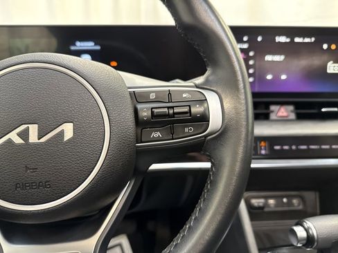 Certified 2023 Kia Sportage X-Line w/ X-Line Premium Package image 18