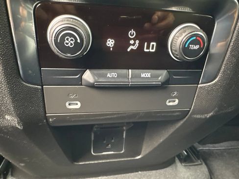 Used 2023 Chevrolet Tahoe RST AWD/4WD image 18