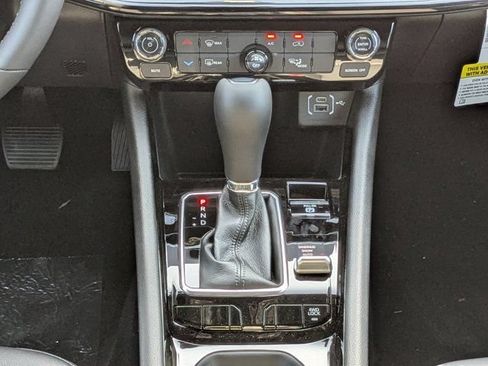 New 2026 Jeep Compass Latitude AWD/4WD image 19