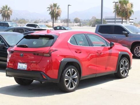 Certified 2024 Lexus UX 250h FWD image 21