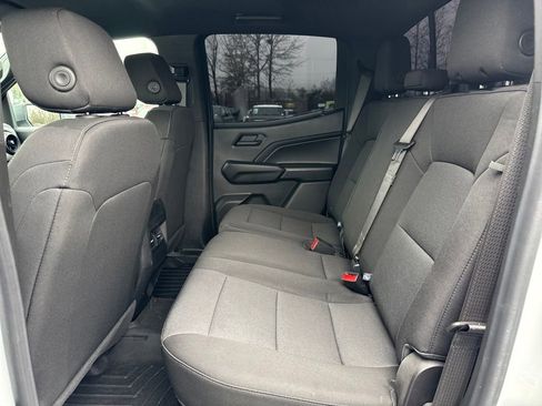 Used 2025 Chevrolet Colorado W/T image 22