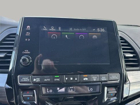 Used 2023 Honda Odyssey Elite image 18