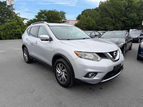 Used 2014 Nissan Rogue SL w/ SL Premium Package AWD/4WD image 3