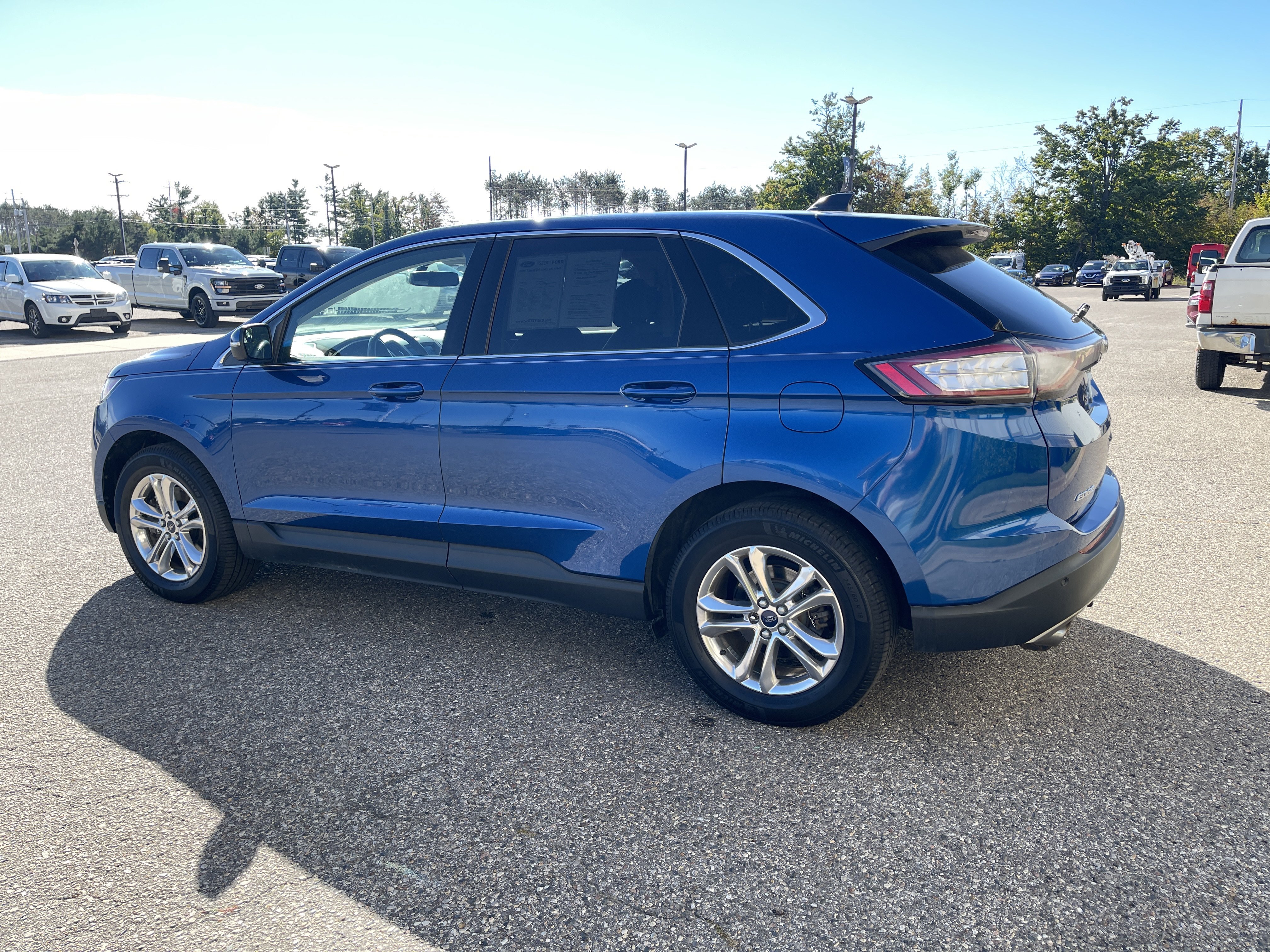 Used 2018 Ford Edge SEL w/ Equipment Group 201A AWD/4WD image 6