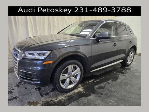 Used 2018 Audi Q5 2.0T Premium Plus w/ Premium Plus Package image 1