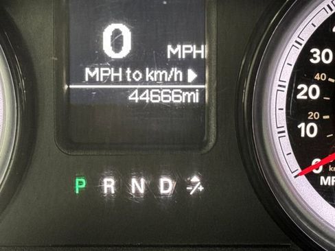 Used 2023 RAM 1500 Classic SLT image 6