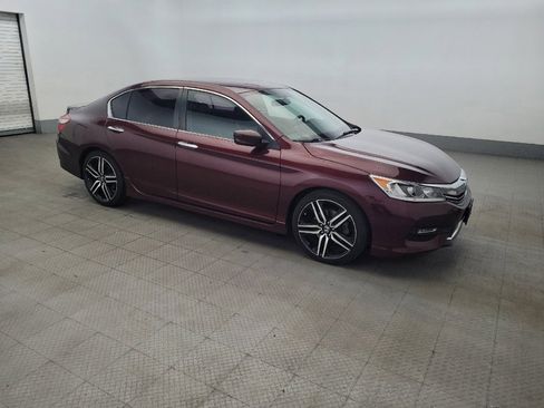 Used 2016 Honda Accord Sport image 11