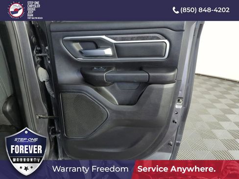 Used 2022 RAM 1500 Big Horn w/ Night Edition RWD image 29