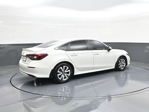 Used 2025 Honda Civic LX image 15