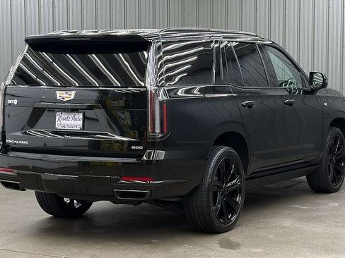 Used 2026 Cadillac Escalade Sport w/ Touring Package image 5