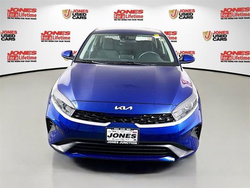 Used 2023 Kia Forte LXS image 10