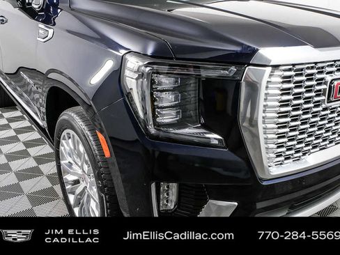 Used 2023 GMC Yukon Denali image 40