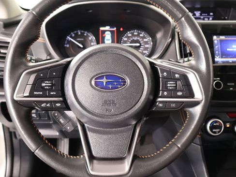 Used 2023 Subaru Crosstrek 2.0i Premium AWD/4WD image 3