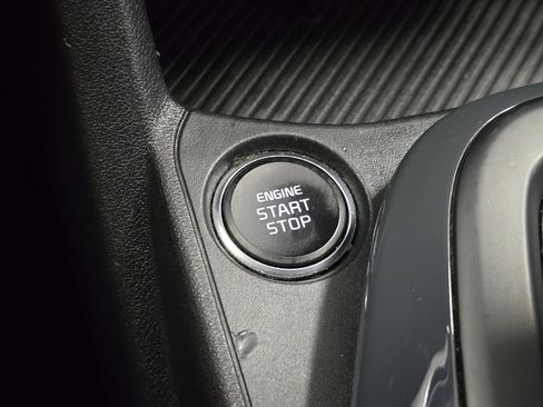 Used 2025 Kia K4 EX image 26
