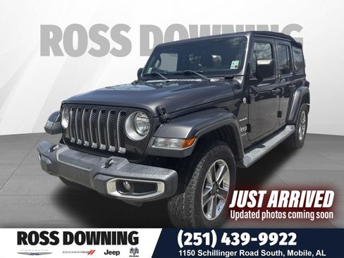 Used 2018 Jeep Wrangler Unlimited Sahara AWD/4WD image 1