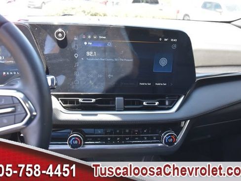 Used 2026 Chevrolet Equinox LT w/ Convenience Package II FWD image 36
