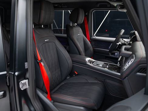 Used 2025 Mercedes-Benz G 63 AMG 4MATIC image 26