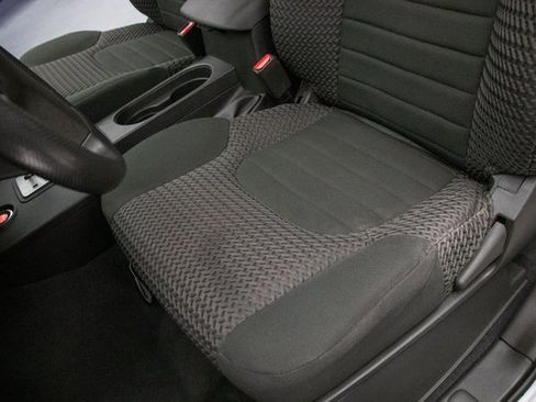 Used 2020 Nissan Frontier SV image 27