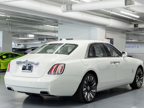 New 2026 Rolls-Royce Ghost AWD/4WD image 5