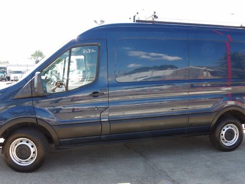 Used 2019 Ford Transit 250 148 Medium Roof RWD image 5