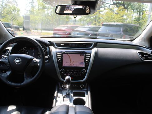 Used 2019 Nissan Murano SL w/ SL Technology Package FWD image 25