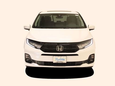 Used 2025 Honda Odyssey Elite image 3