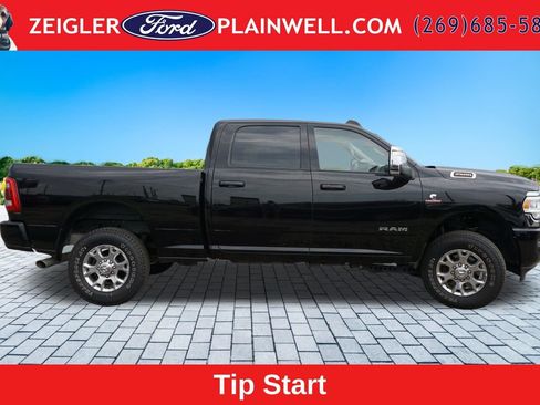 Used 2024 RAM 2500 Laramie w/ Safety Group AWD/4WD image 6