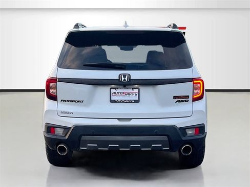 Used 2023 Honda Passport TrailSport image 6