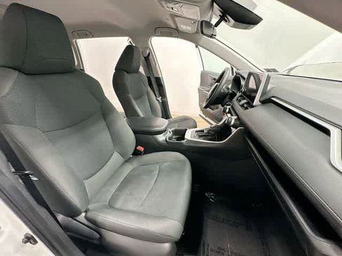 Used 2023 Toyota RAV4 LE FWD image 19