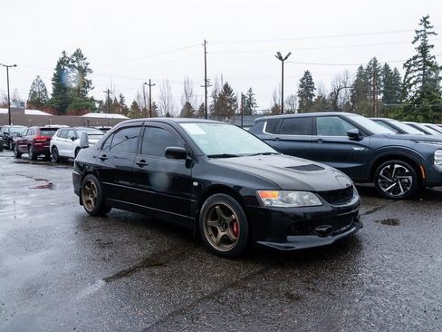 Used 2006 Mitsubishi Lancer Evolution Evolution IX image 27