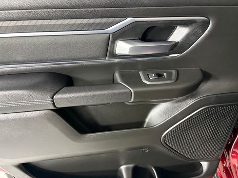 Used 2025 RAM 1500 Big Horn RWD image 34