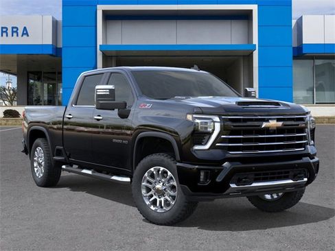 New 2026 Chevrolet Silverado 2500 LT w/ Z71 Chrome Sport Edition image 7