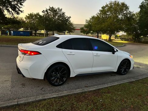 Used 2024 Toyota Corolla SE image 5