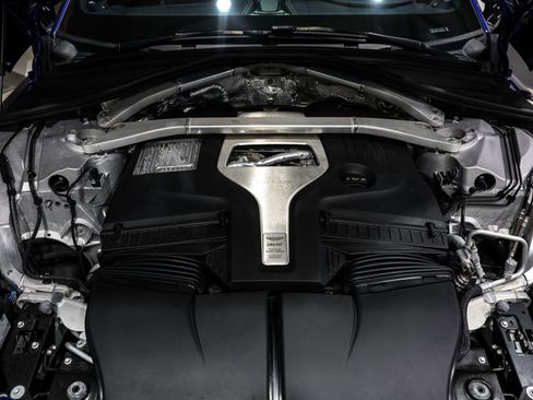 Used 2025 Aston Martin DBX 707 image 20