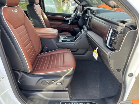 New 2026 GMC Sierra 3500 Denali Ultimate w/ LPO, Black Badging Package image 16