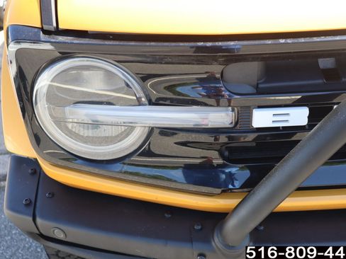 Used 2022 Ford Bronco Outer Banks AWD/4WD image 6