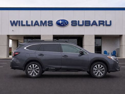 Used 2024 Subaru Outback Premium AWD/4WD image 9